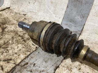 bontott OPEL VIVARO Bal Féltengely