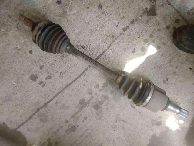 bontott OPEL VIVARO Bal Féltengely