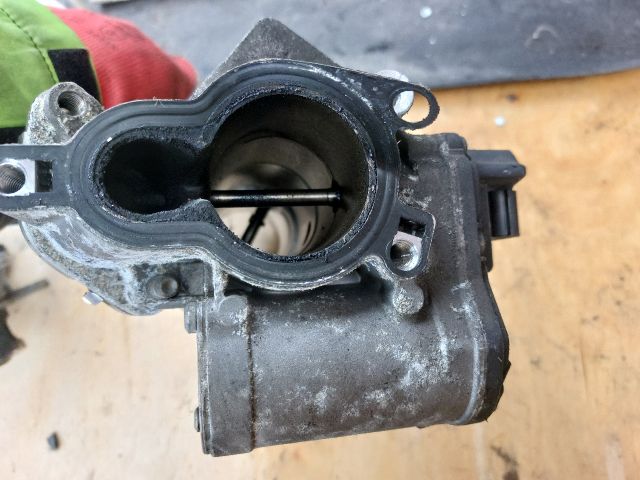 bontott OPEL VIVARO EGR / AGR Vákum Szelep