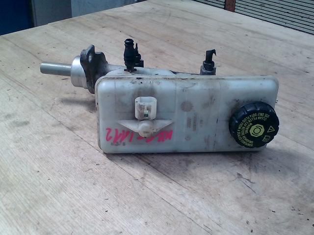 bontott OPEL VIVARO Főfékhenger