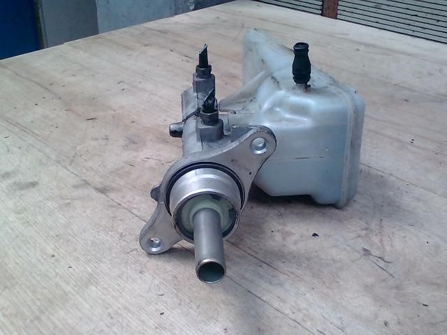 bontott OPEL VIVARO Főfékhenger