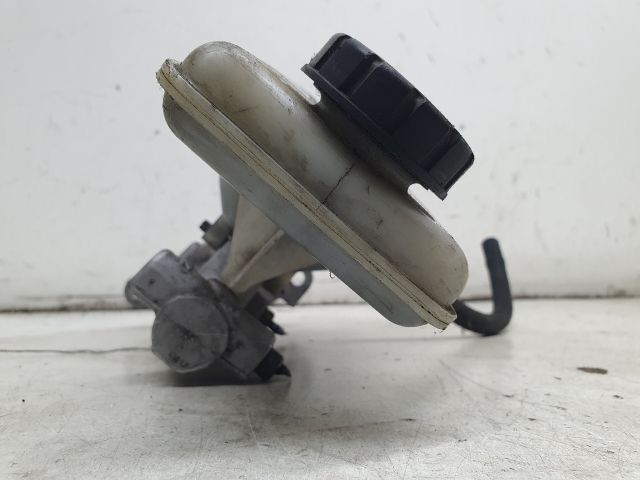 bontott OPEL VIVARO Főfékhenger