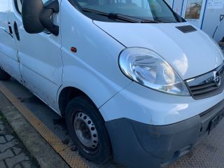 bontott OPEL VIVARO Homlokfal (Üres lemez)