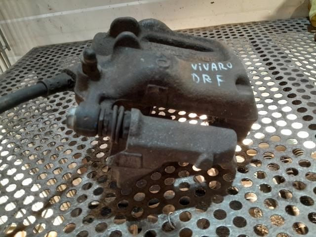 bontott OPEL VIVARO Jobb első Féknyereg Munkahengerrel