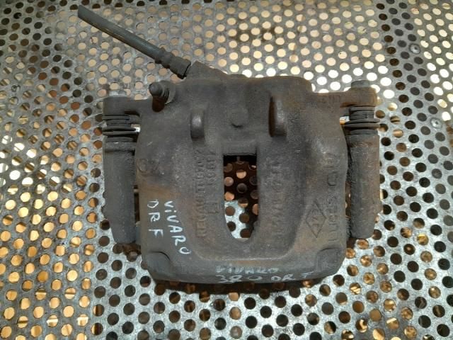 bontott OPEL VIVARO Jobb első Féknyereg Munkahengerrel