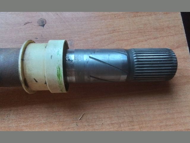 bontott OPEL VIVARO Jobb Féltengely