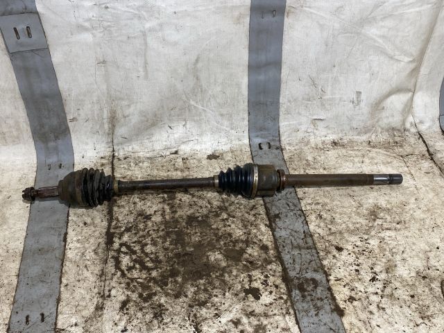 bontott OPEL VIVARO Jobb Féltengely