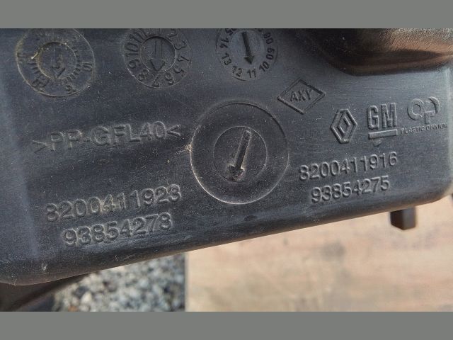 bontott OPEL VIVARO Komplett Homlokfal (Részeivel)