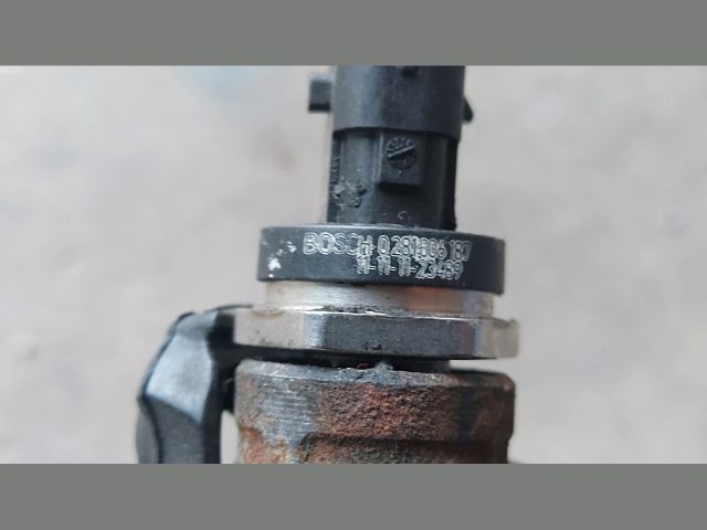 bontott OPEL VIVARO Közösnyomócső