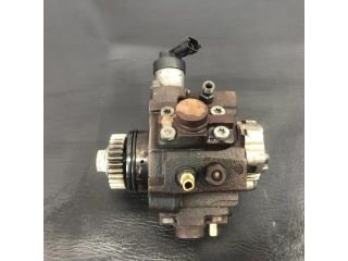 bontott OPEL VIVARO Nagynyomású Szivattyú