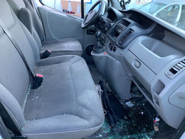 bontott OPEL VIVARO Tanksapka