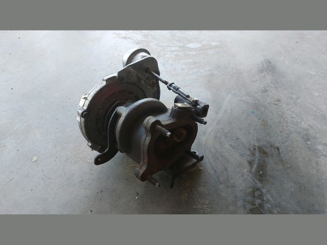 bontott OPEL VIVARO Turbó