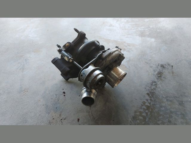 bontott OPEL VIVARO Turbó