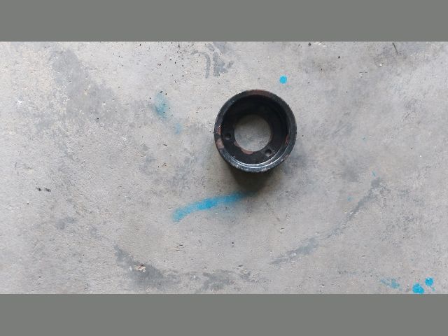 bontott OPEL VIVARO Vízpumpa Szíjtárcsa