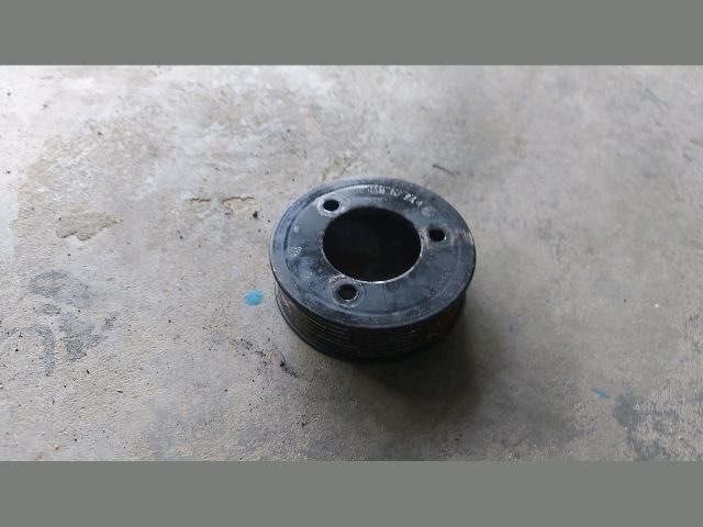 bontott OPEL VIVARO Vízpumpa Szíjtárcsa