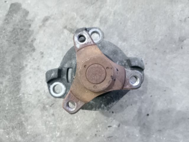 bontott OPEL VIVARO Vízpumpa