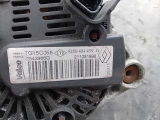 bontott OPEL VIVARO Generátor