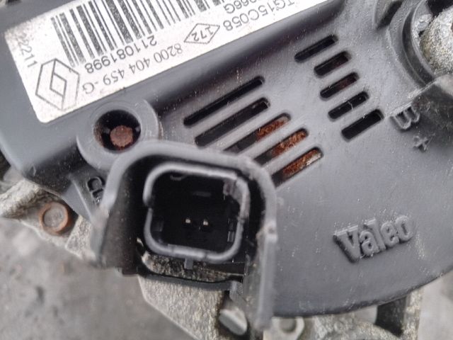 bontott OPEL VIVARO Generátor