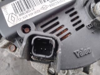 bontott OPEL VIVARO Generátor