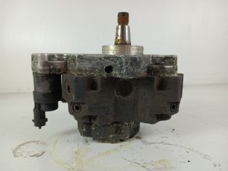 bontott OPEL VIVARO Nagynyomású Szivattyú