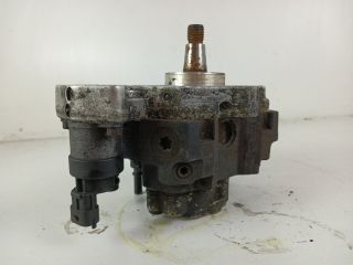 bontott OPEL VIVARO Nagynyomású Szivattyú