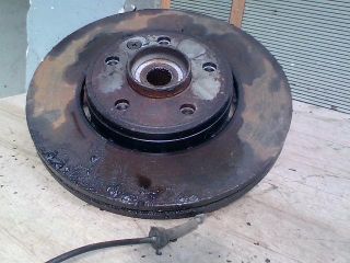 bontott OPEL VIVARO Bal első Csonkállvány Kerékaggyal