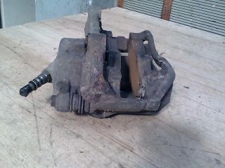 bontott OPEL VIVARO Bal első Féknyereg Munkahengerrel