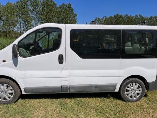 bontott OPEL VIVARO Bal első Gólyaláb (Lengécsillapító, Rugó)