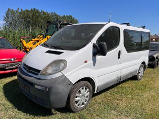 bontott OPEL VIVARO Bal első Gólyaláb (Lengécsillapító, Rugó)