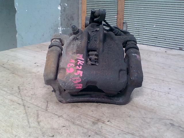 bontott OPEL VIVARO Bal hátsó Féknyereg Munkahengerrel