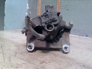 bontott OPEL VIVARO Bal hátsó Féknyereg Munkahengerrel