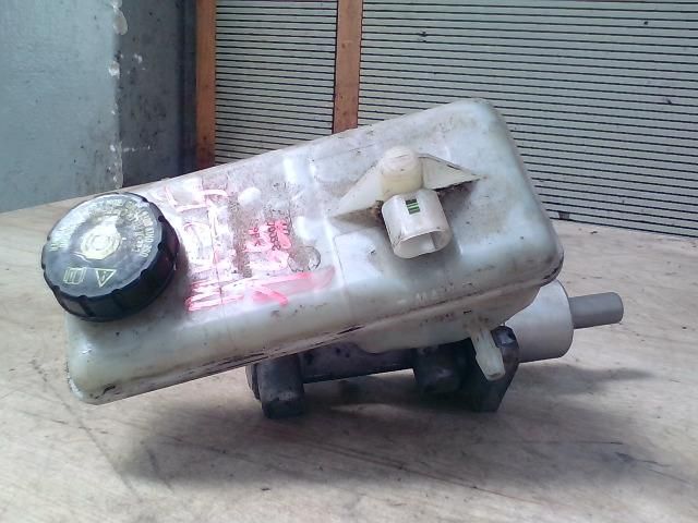 bontott OPEL VIVARO Főfékhenger