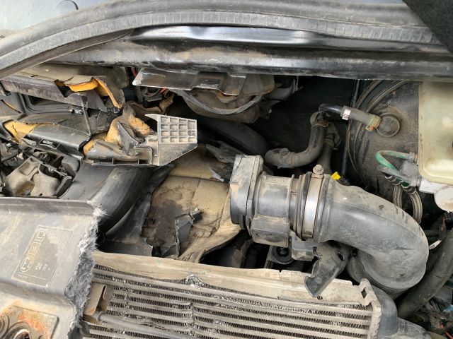 bontott OPEL VIVARO Jobb Féltengely