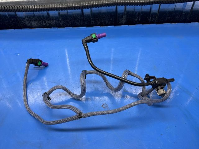 bontott OPEL VIVARO Résolajcső