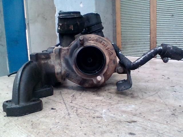 bontott OPEL VIVARO Turbó