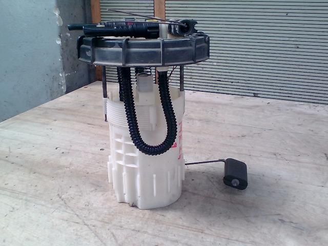 bontott OPEL VIVARO Üzemanyag Szivattyú