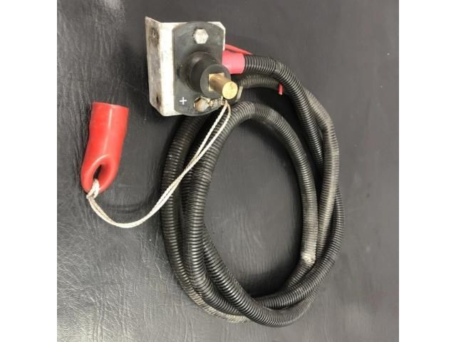 bontott OPEL VIVARO Akkumulátor Saru