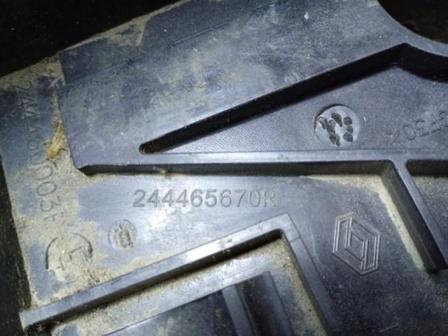 bontott OPEL VIVARO Akkumulátor Tartó