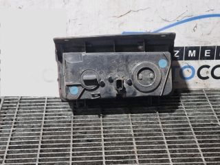 bontott OPEL VIVARO Bal Alsó Hátsó Lámpa