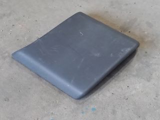 bontott OPEL VIVARO Bal B Oszlop Díszléc