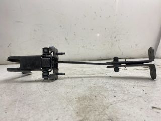 bontott OPEL VIVARO Bal Csomagtérajtó Ajtóhatároló