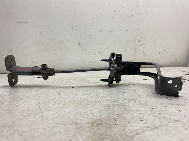 bontott OPEL VIVARO Bal Csomagtérajtó Ajtóhatároló