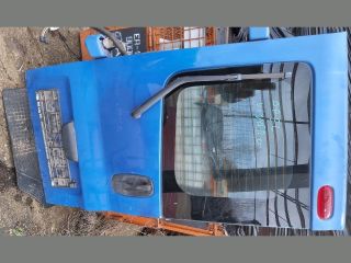 bontott OPEL VIVARO Bal Csomagtérajtó (Részeivel)