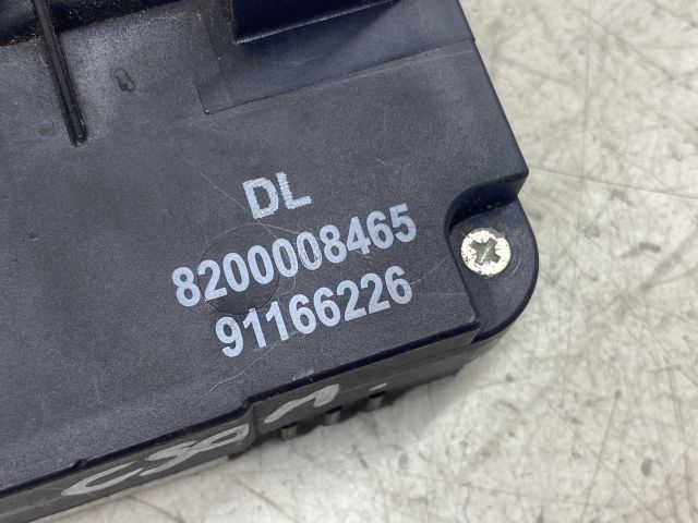 bontott OPEL VIVARO Bal Csomagtérajtó Zárszerkezet