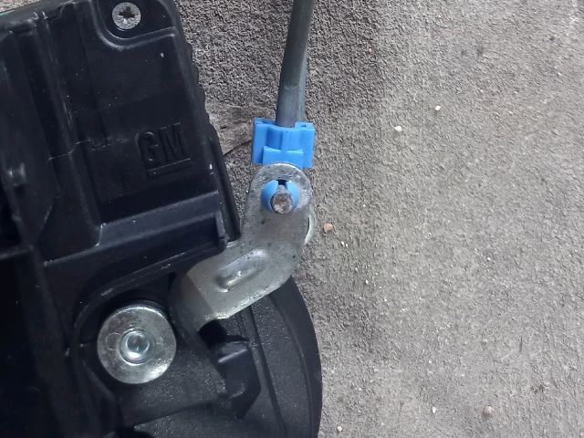 bontott OPEL VIVARO Bal első Ajtózár