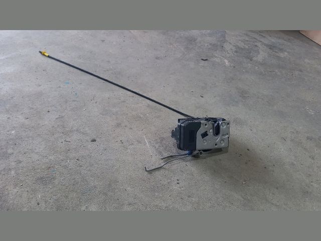 bontott OPEL VIVARO Bal első Ajtózár