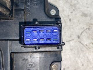 bontott OPEL VIVARO Bal első Ajtózár