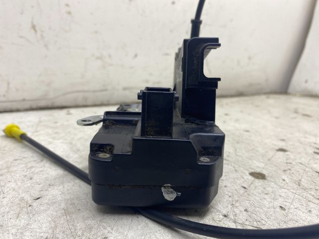 bontott OPEL VIVARO Bal első Ajtózár