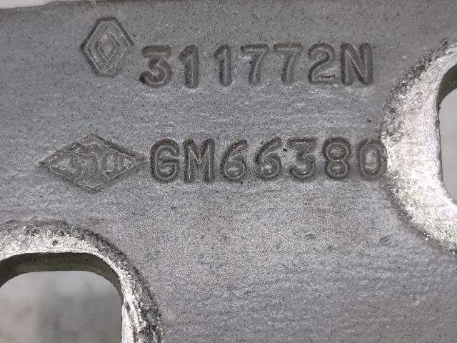 bontott OPEL VIVARO Bal első Alsó Zsanér