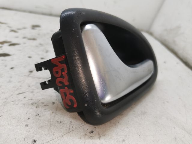 bontott OPEL VIVARO Bal első Belső Kilincs